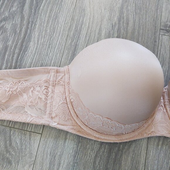 Torrid Curve Strapless/Convertible Underwire Bra Size 44C - Picture 3 of 10